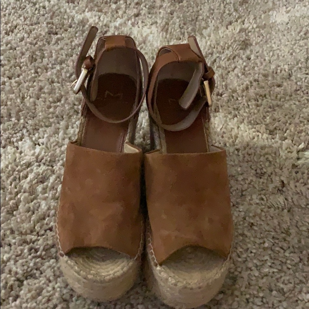 Marc Fisher Brown wedges